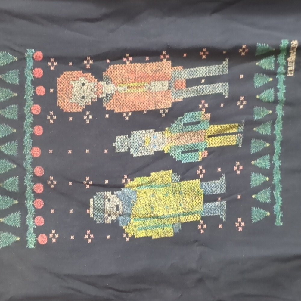Home Alone Shirt Cool Graphic ! LARGE